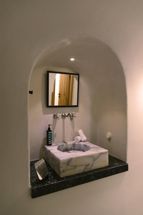 Thera Villas Fira  Bagian luar foto